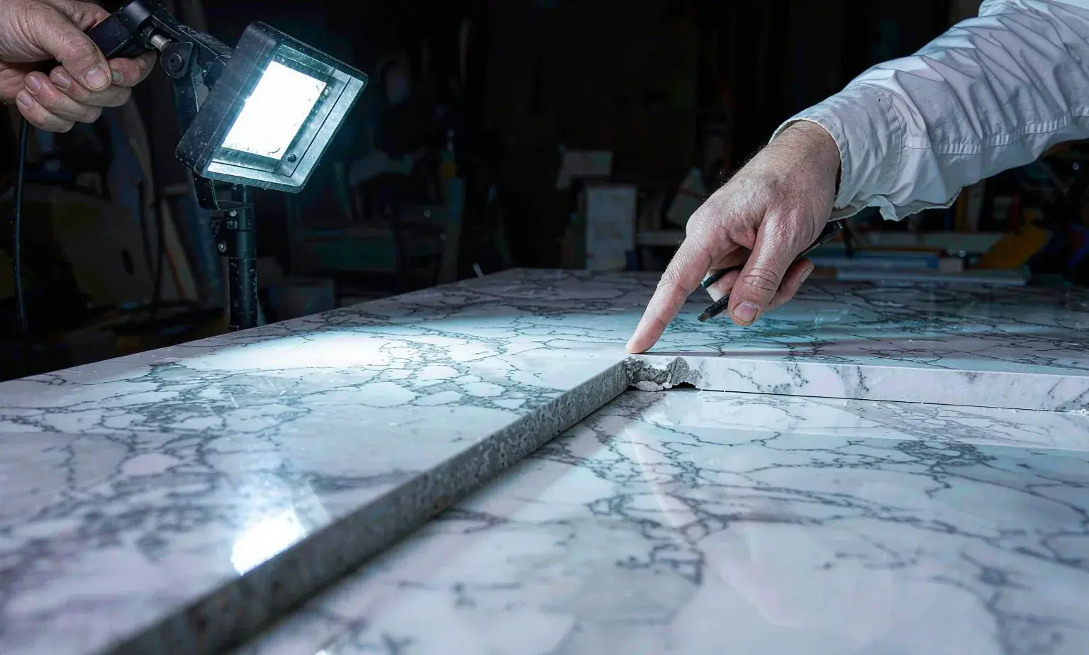 Granite vs Quartz Countertops