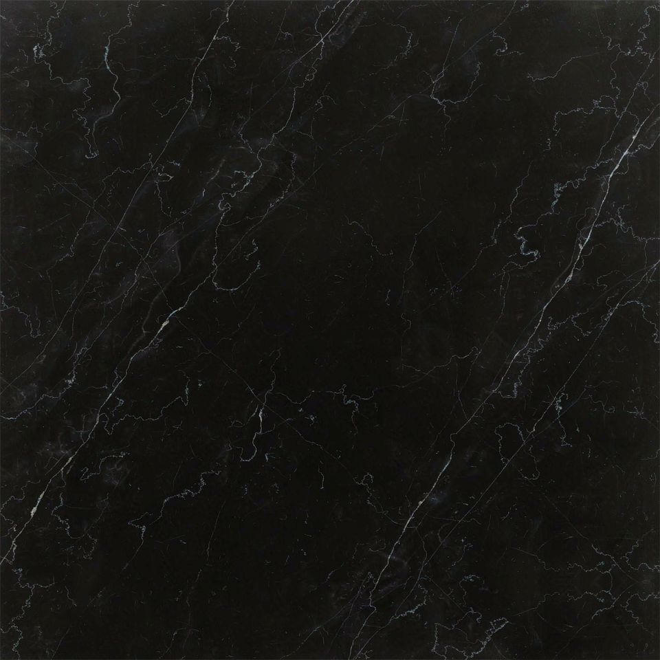 暗夜黑 Midnight Black Marble 石材樣板圖，黑色系，產地中國，產地中國，體積密度2.76 g/cm³，吸水率≤0.21%，莫氏硬度3，適用於地面、牆身、檯面、大堂