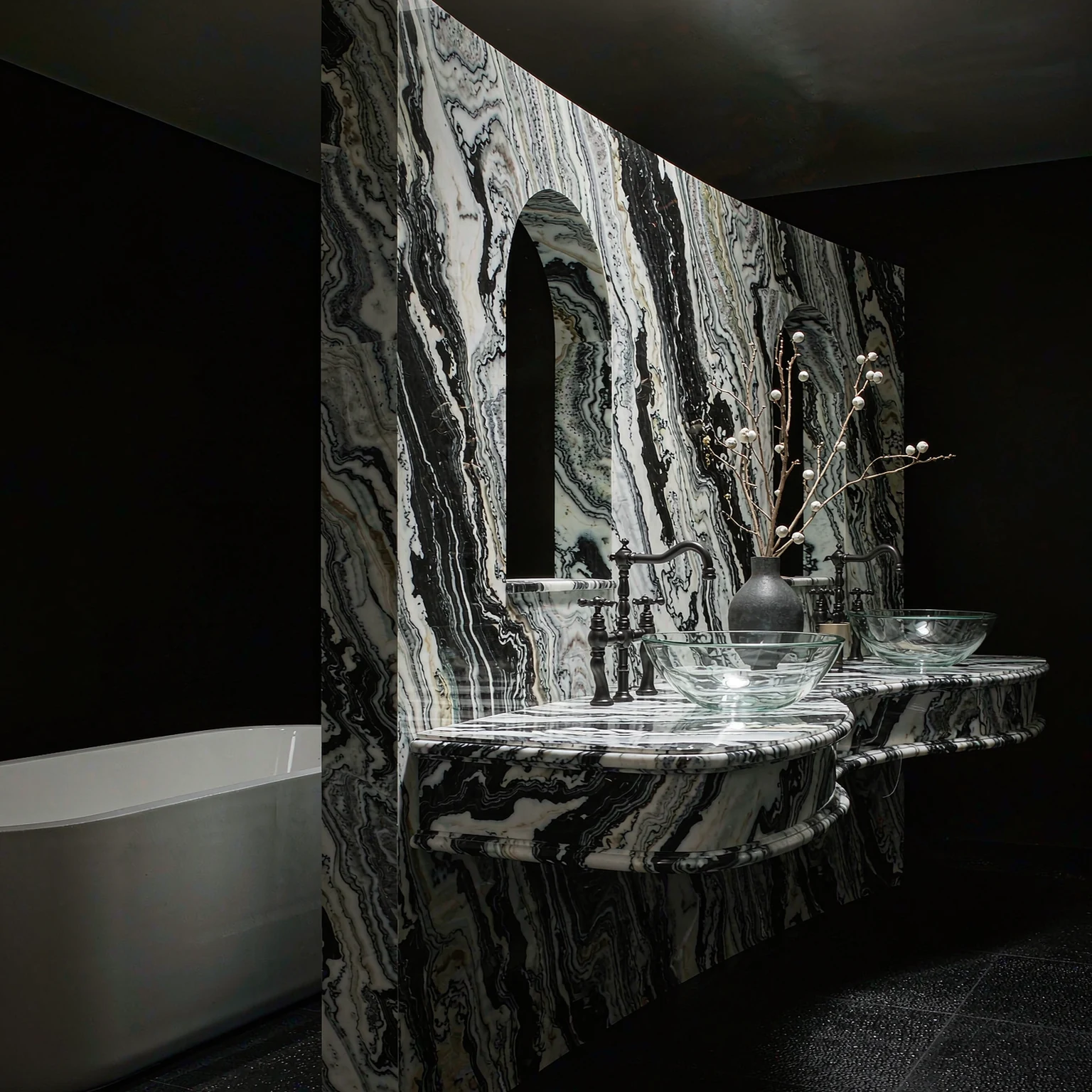 Panda Black White · contrast bathroom