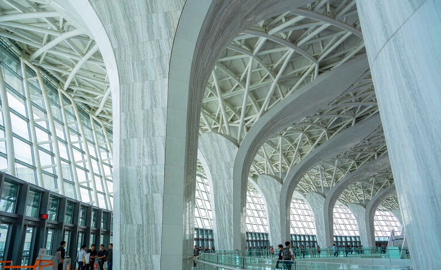 香港國際機場 T3 航站樓石材擴建工程